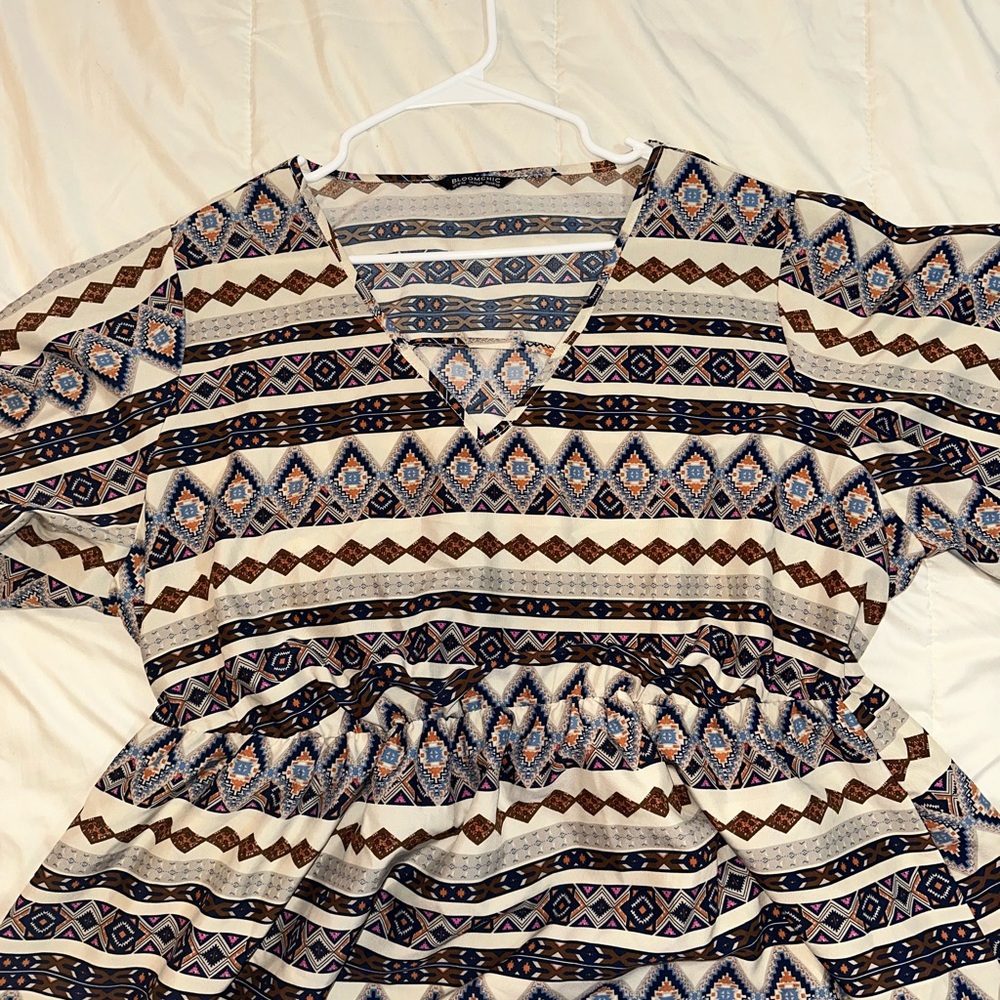 Geometric Patterned Dress - Picture 3 of 6